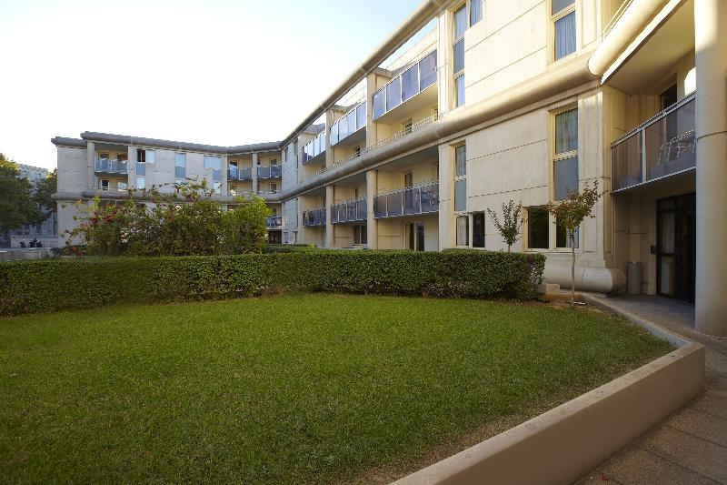 Aparthotel Citadines Antigone 3*